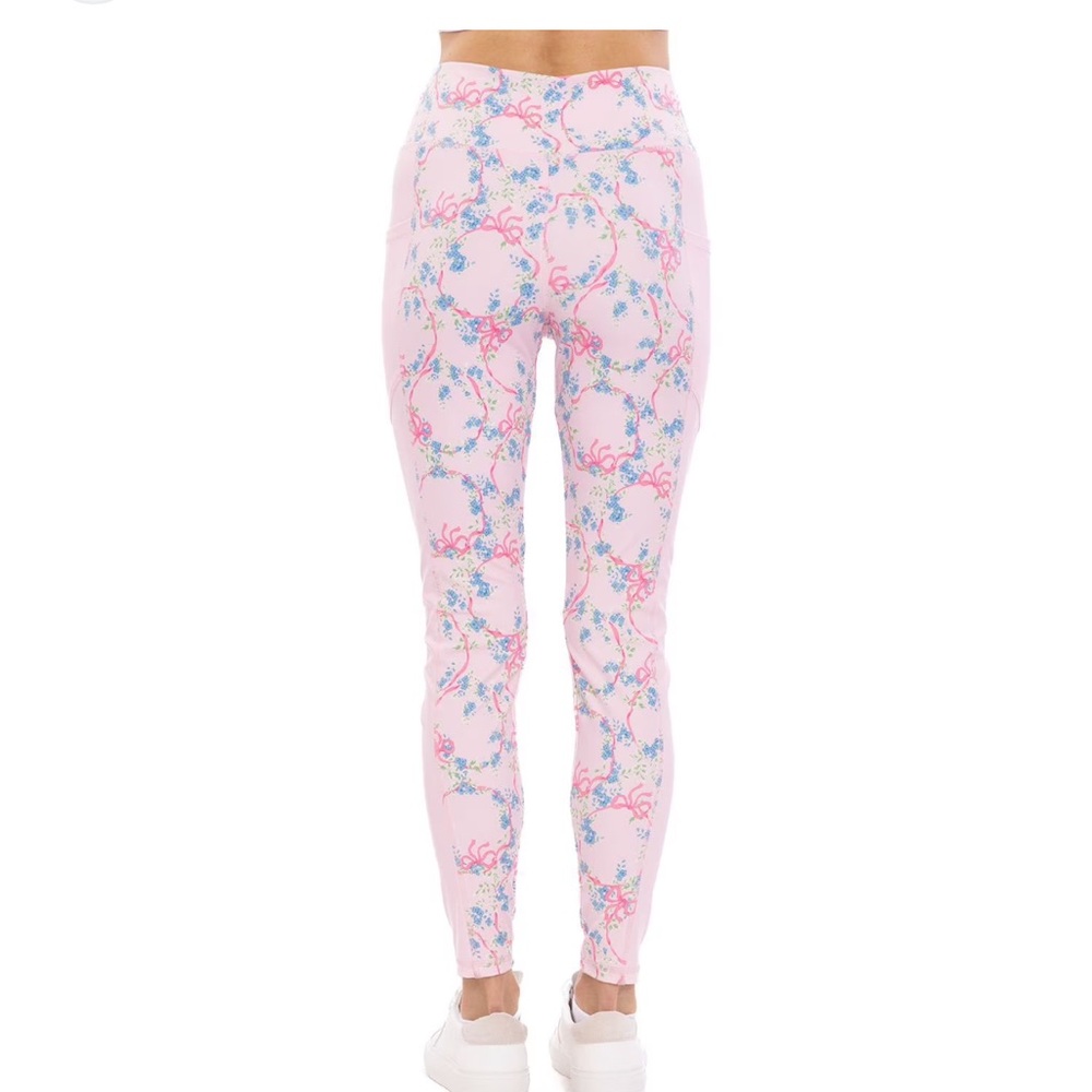 Women’s size, extra large Shabby Chic Pink Floral Leggings